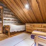 Veskahovi By Interhome *